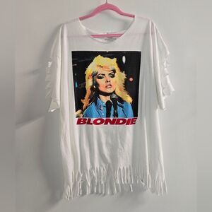 Love Tribe Blondie Band Tee w Cut-outs & Fringe Detail Sz 3X
